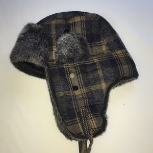 Yukon Charlie’s Winter Systems trapper hat
